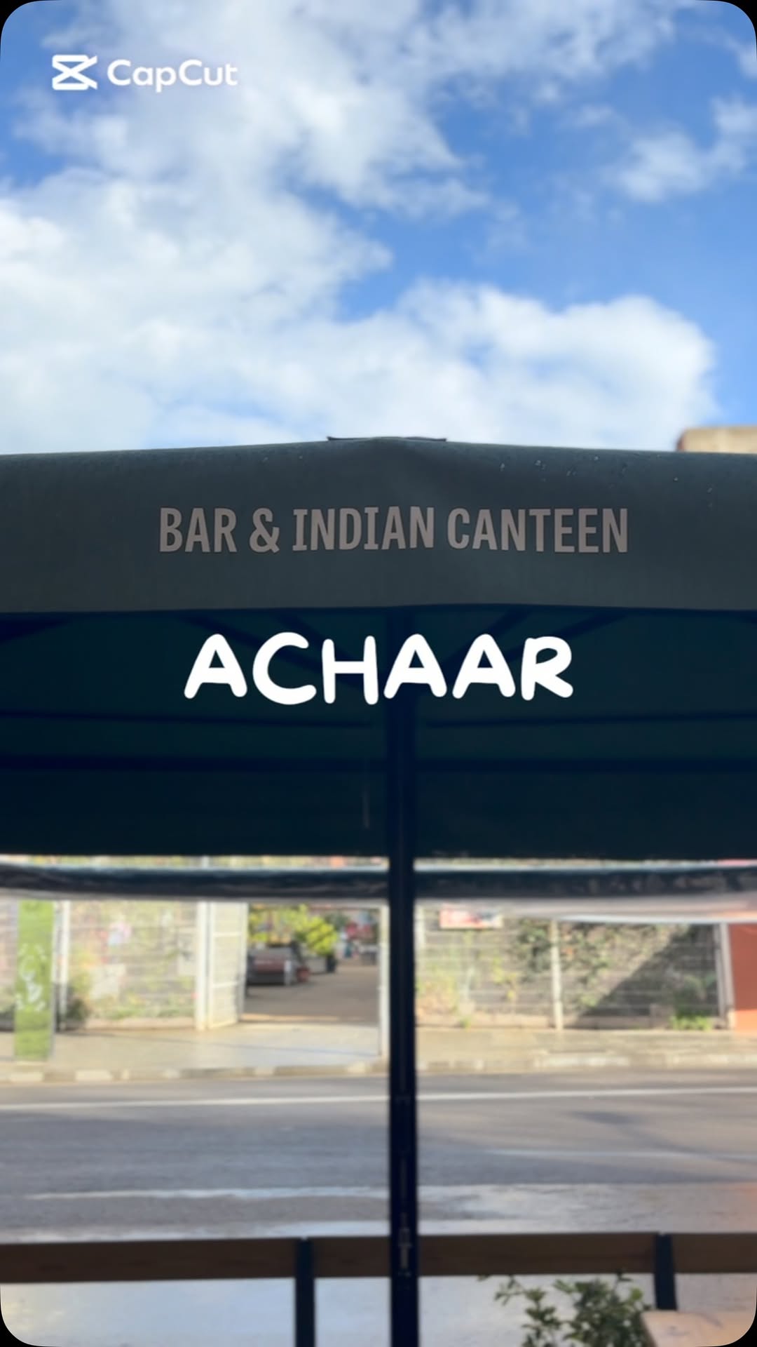 Ambiance feutrée, déco chaleureuse façon cave à vin et surtout… des saveurs i...