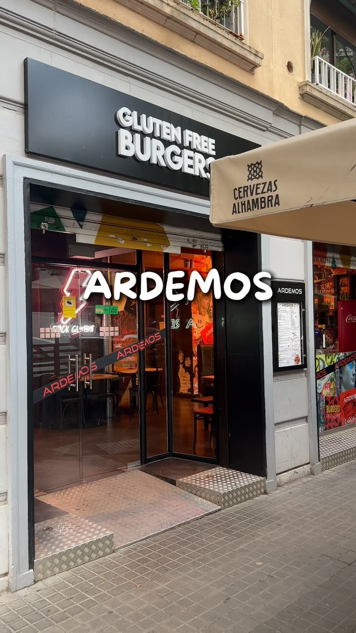 L’un des meilleurs burgers sans gluten que nous avons goûtés ! 🍔🌾