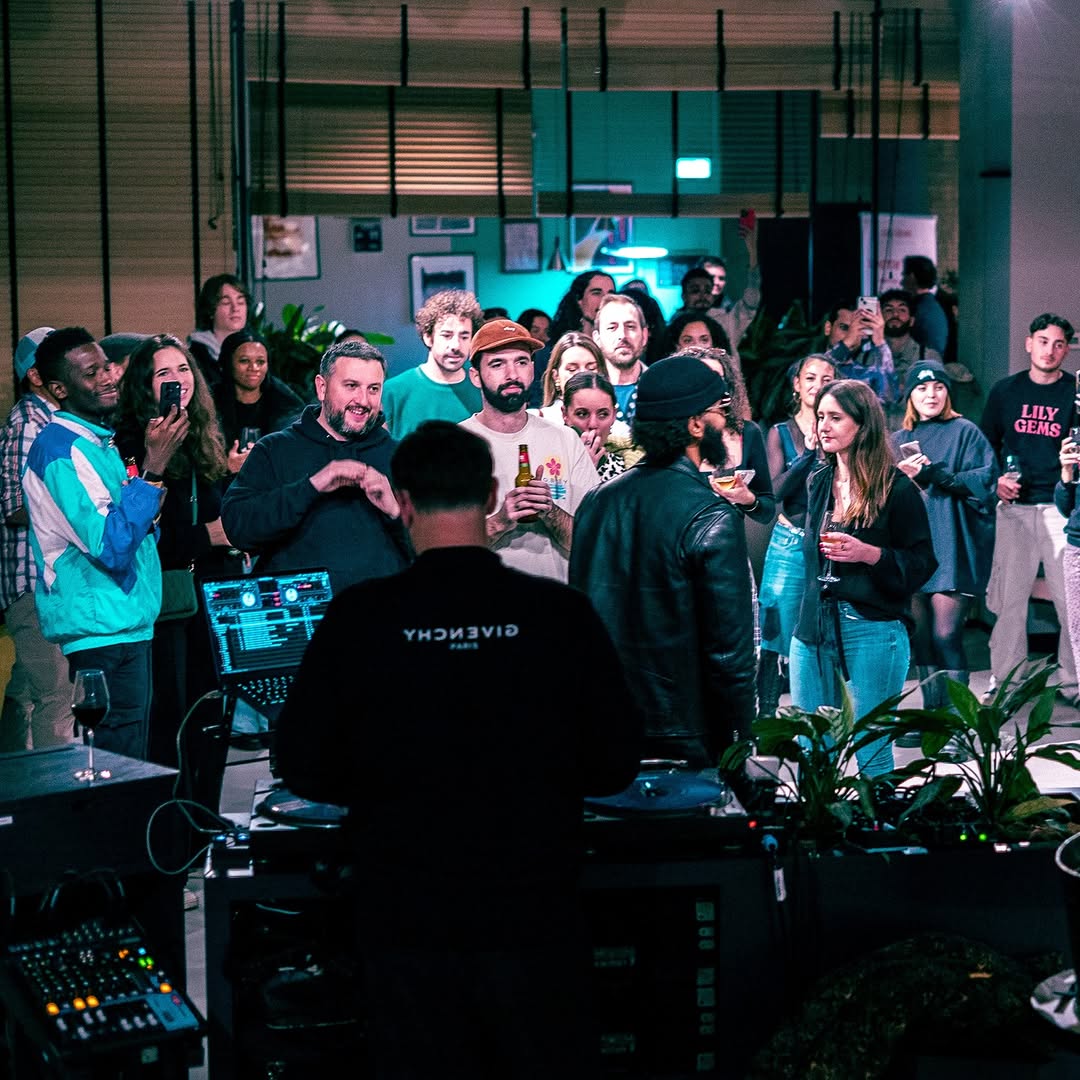 Pics from Curated Music, first edition are out ! We partnered with @bcna.vibes & @djweedim