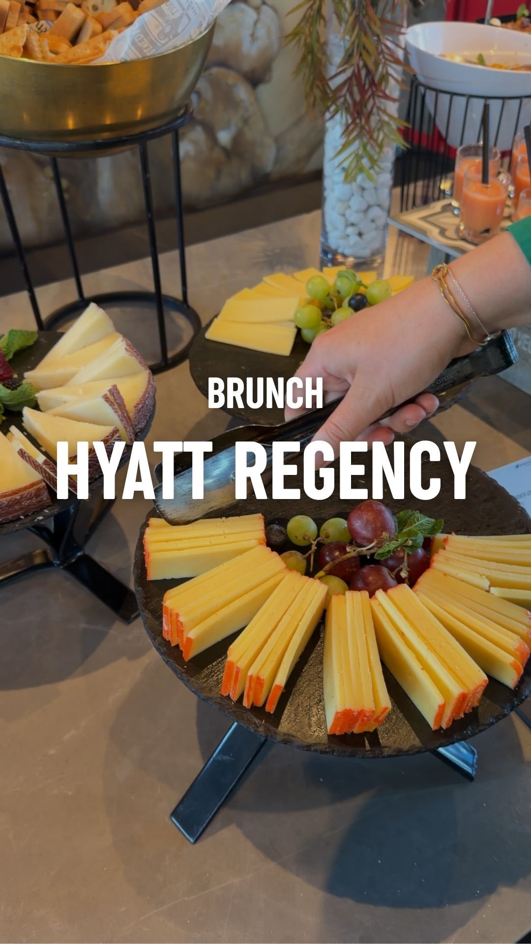 Terrum – Brunch à volonté au sommet de la Hyatt Tower