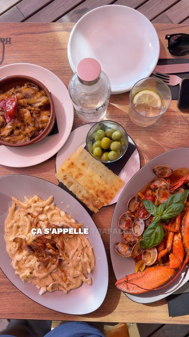 Trafalgar del Mar : pâtes, pizzas et vue sur le port de Badalona